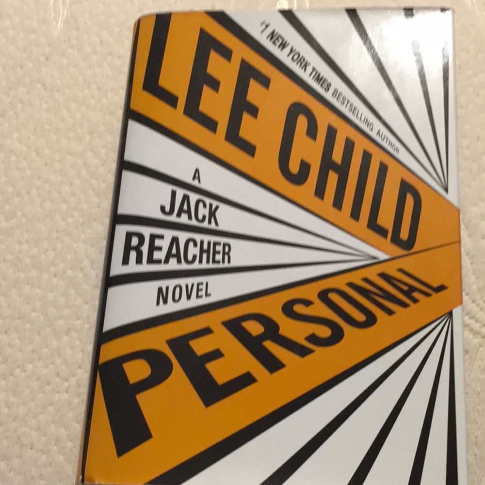 NWT, HARDCOVER,THRILLER/MYSTERY,Jack Reacher Series, by Lee Child,LARGE PRINT